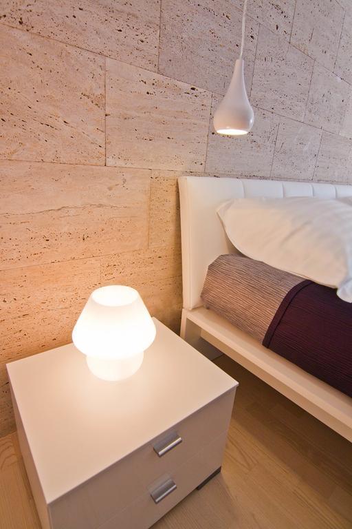 Laura Lux Suites Split Cameră foto