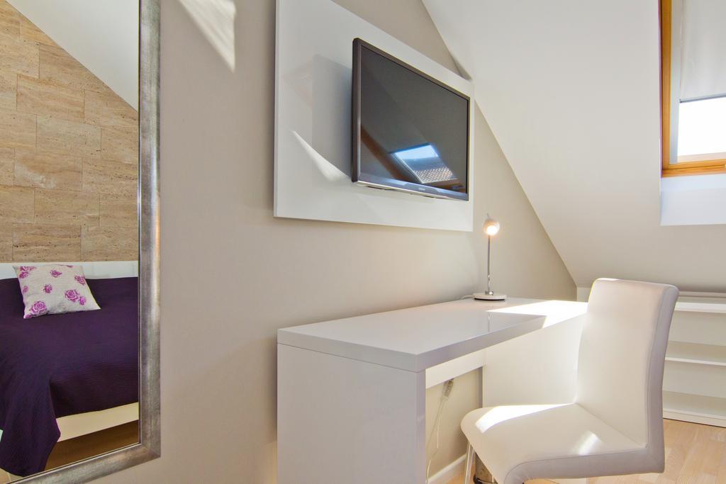 Laura Lux Suites Split Cameră foto